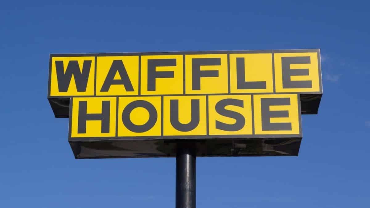 What Are the Vegan Options at Waffle House? (Updated Guide)