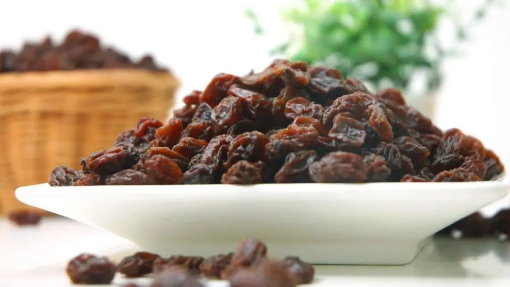 Are Raisins Vegan