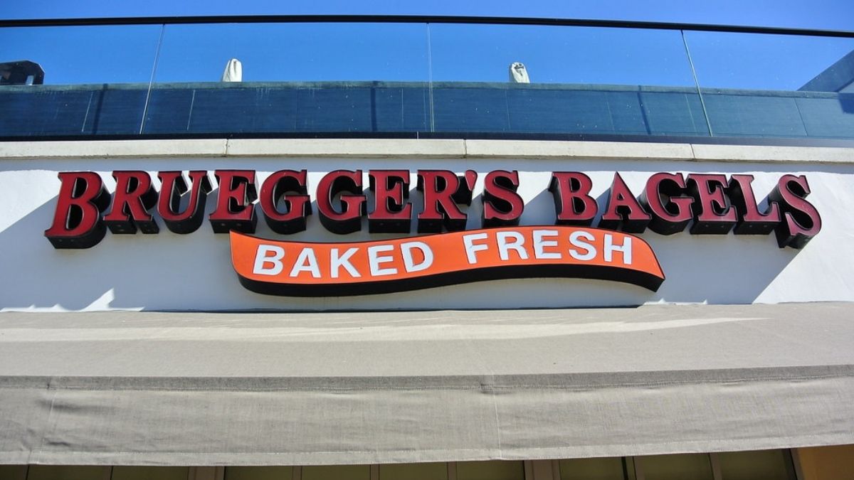 What Are the Vegan Options at Bruegger’s Bagels? (Updated Guide)