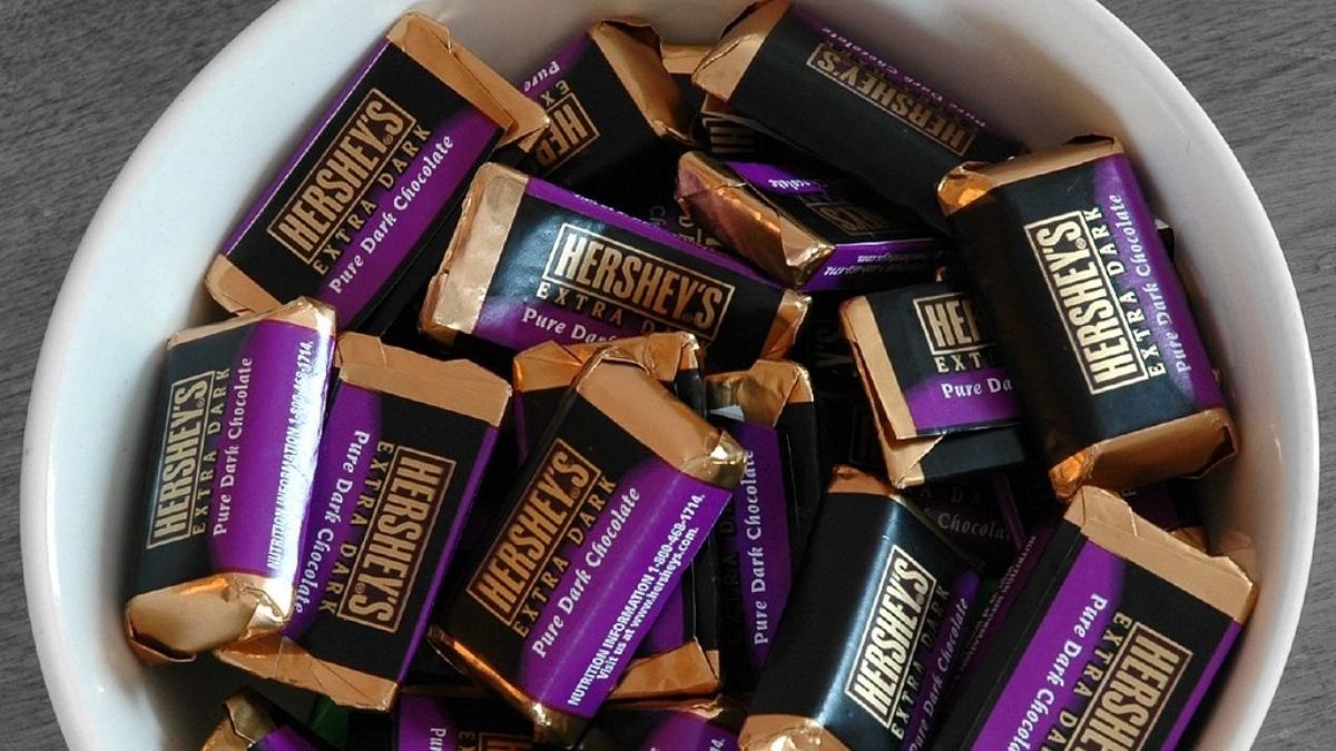 Is Hershey's Dark Chocolate Vegan